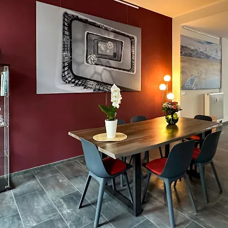 Apartment Atelier Neustadt *